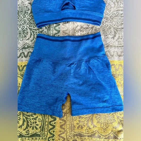 Buffbunny Baked Blue BBL Seamless Bra and Shorts Medium 💙